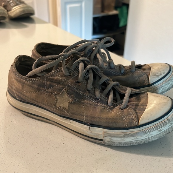 Super cute converse all star size 7.5 (8) - Picture 3 of 5